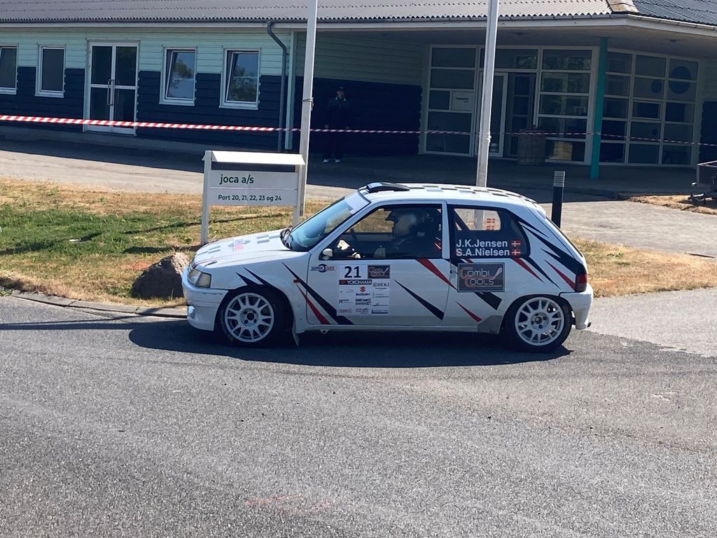 Jens Kr. Jensen og Svend Aage Nielsen, Holstebro Auto Sport blev bedre for hvert heat og var atter en gang hurtigst i klassen